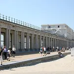 Apartman In Near The Seawall *