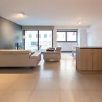 In Near The Seawall Apartman