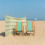 Apartman In Near The Seawall *