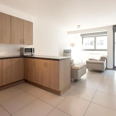 In Near The Seawall * Oostende