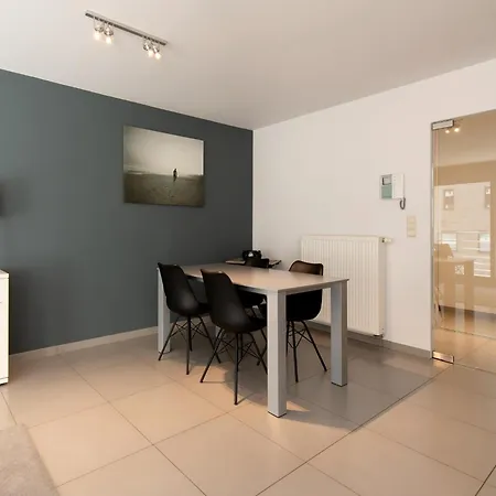 With Marina View Apartment Ostend